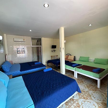 Thippawan Bungalow Ко Си Чанг Екстериор снимка