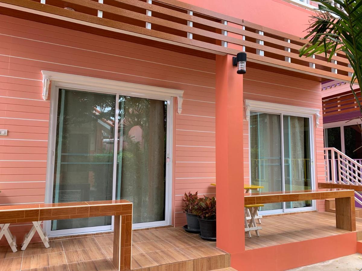 Thippawan Bungalow Ко Си Чанг Екстериор снимка