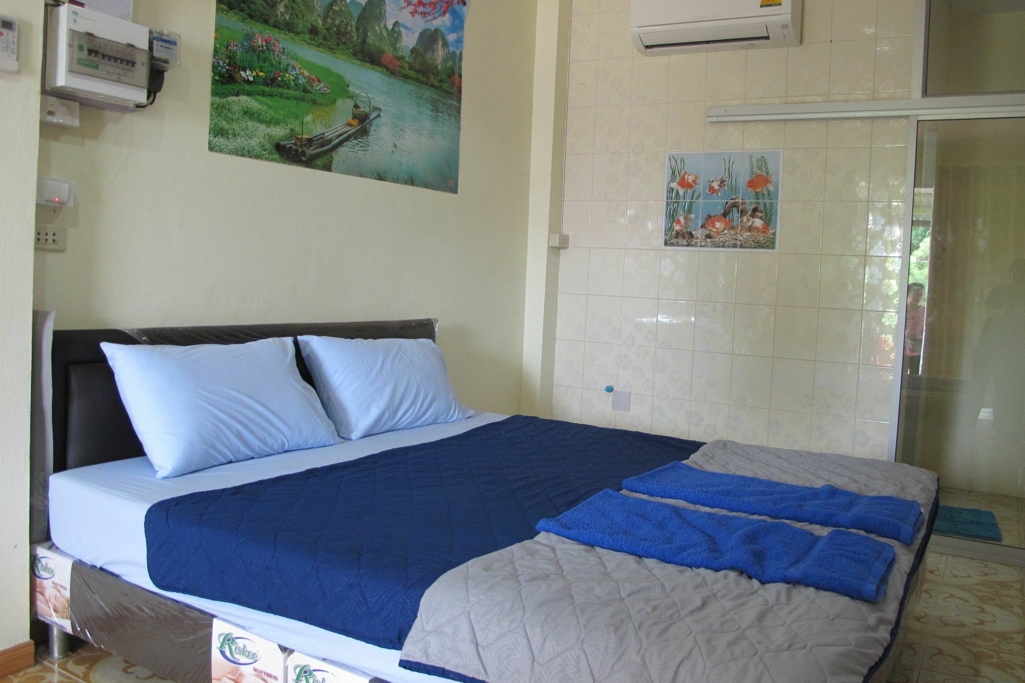 Thippawan Bungalow Ко Си Чанг Екстериор снимка