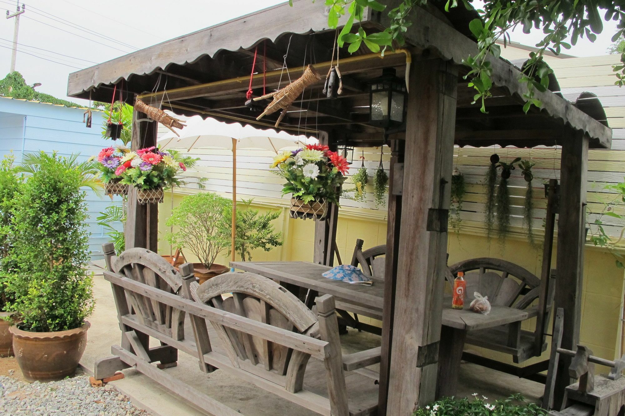 Thippawan Bungalow Ко Си Чанг Екстериор снимка