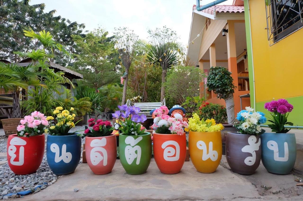 Thippawan Bungalow Ко Си Чанг Екстериор снимка