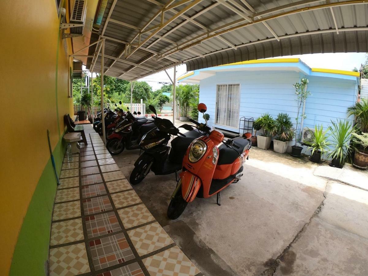 Thippawan Bungalow Ко Си Чанг Екстериор снимка