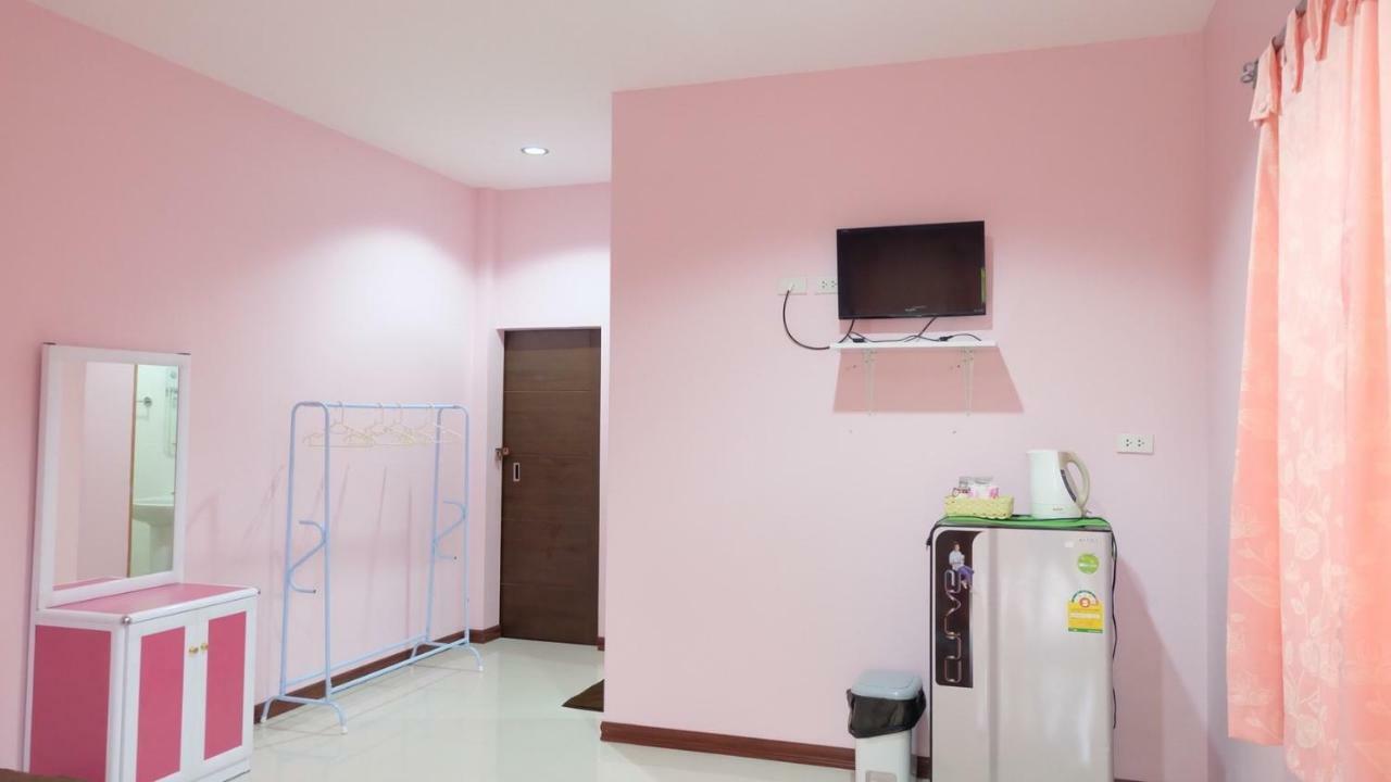 Thippawan Bungalow Ко Си Чанг Екстериор снимка